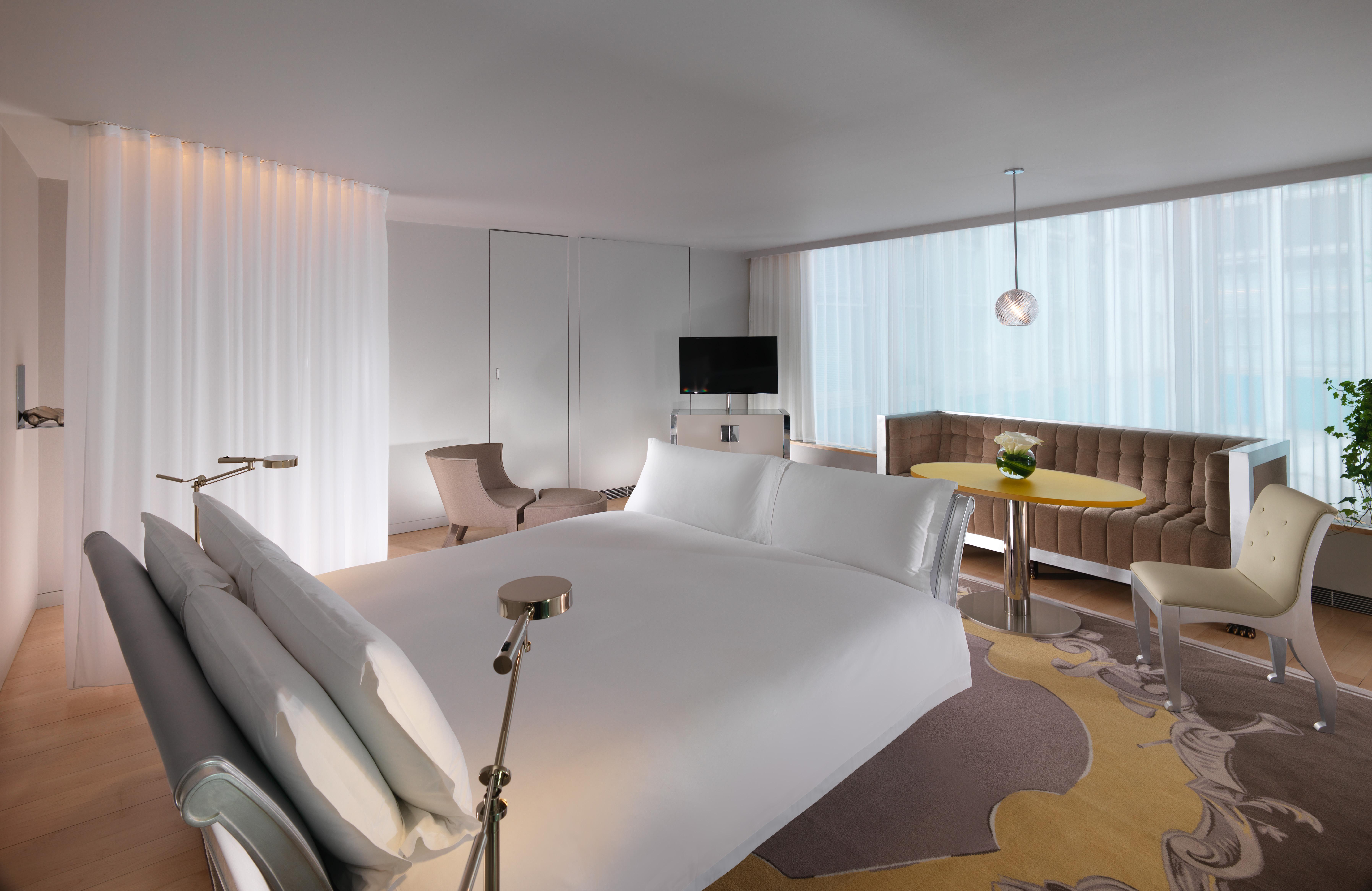 โรงแรมแซนเดอร์สัน ลอนดอน ภายนอก รูปภาพ A suite at the hotel