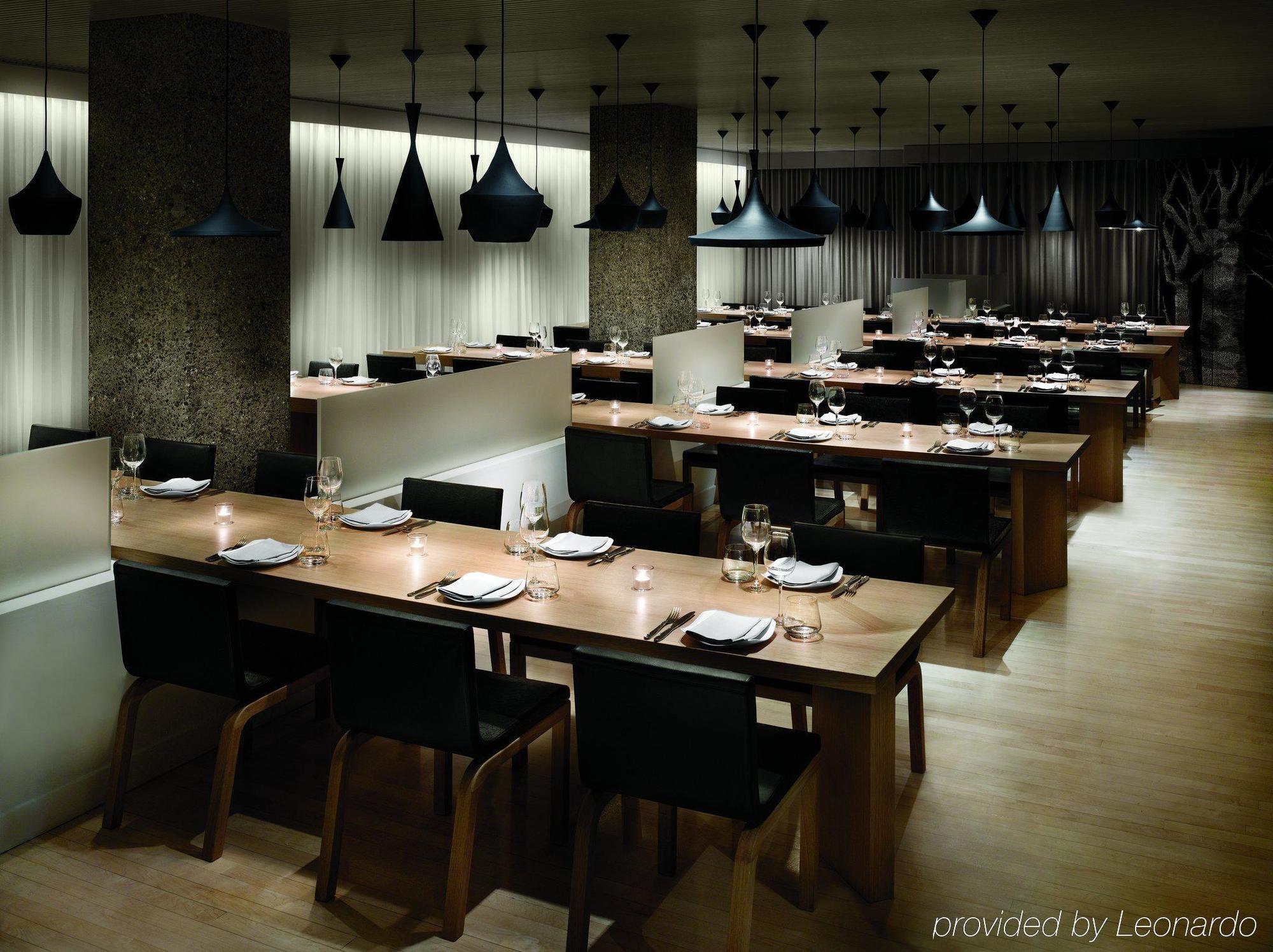 โรงแรมแซนเดอร์สัน ลอนดอน ร้านอาหาร รูปภาพ Interior of the restaurant